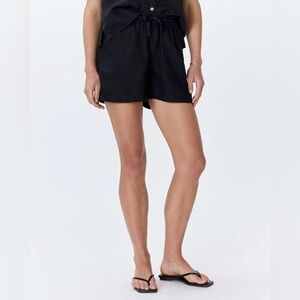 Quince 100% European Linen Shorts Black M